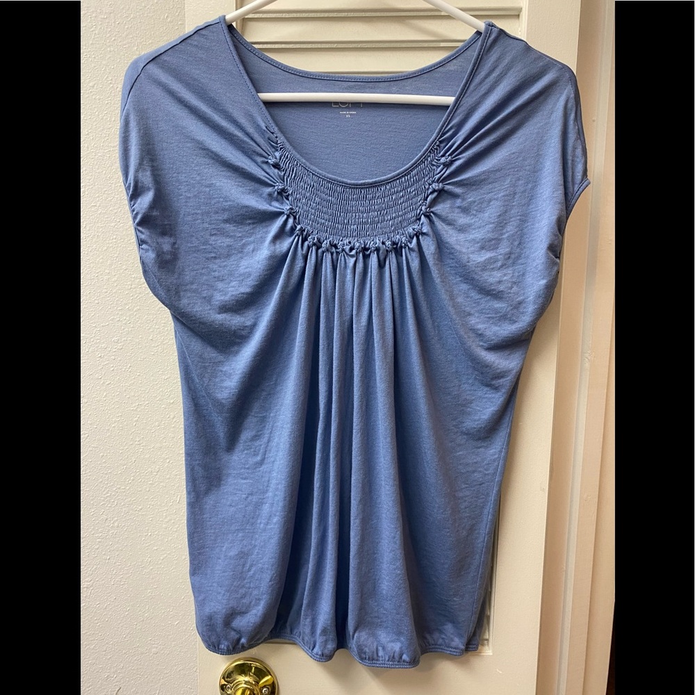 💙LOFT • blue top • XS • EUC